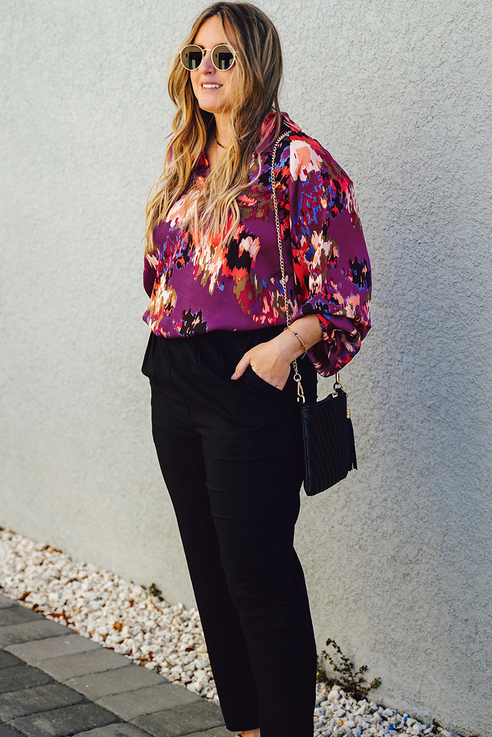 Plus Size Abstract Print V-Neck Long Sleeve Blouse