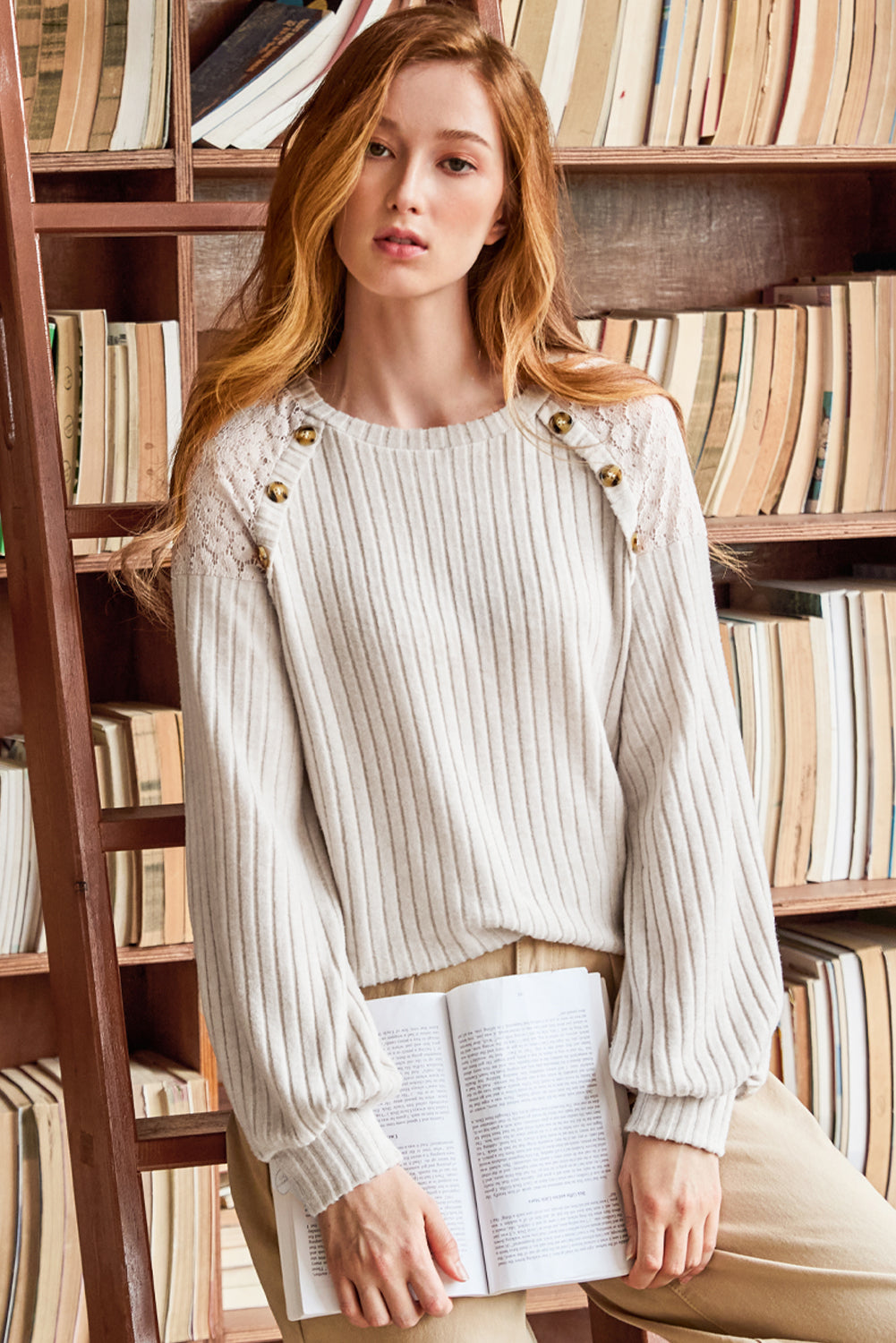 Gray Contrast Lace Raglan Sleeve Buttoned Ribbed Top