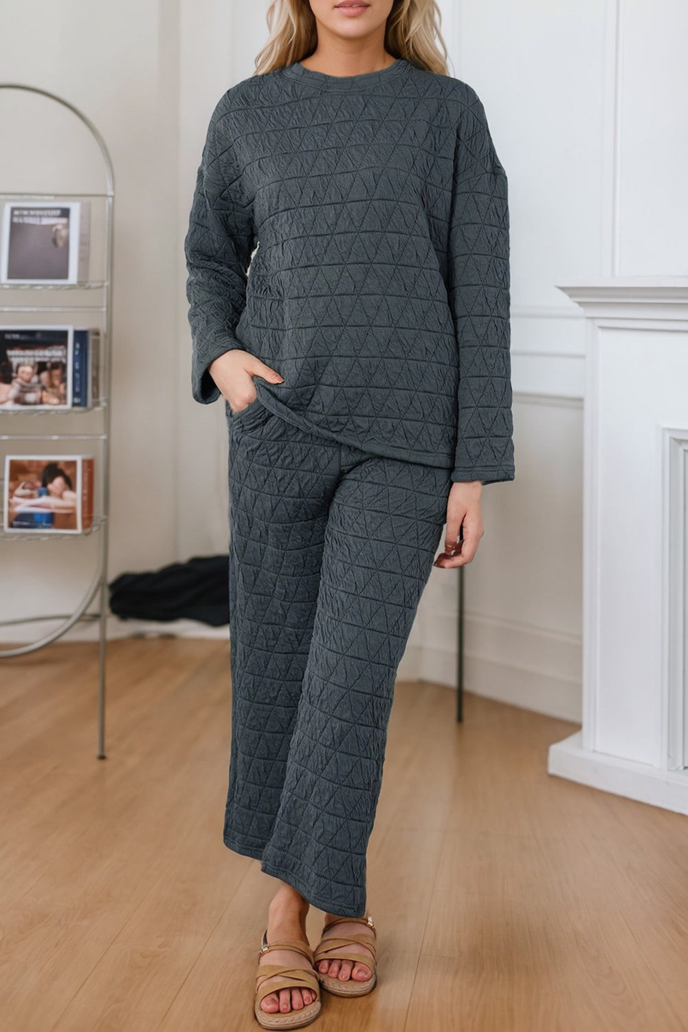 Chestnut Casual Crinkle Quilted Pullover Top